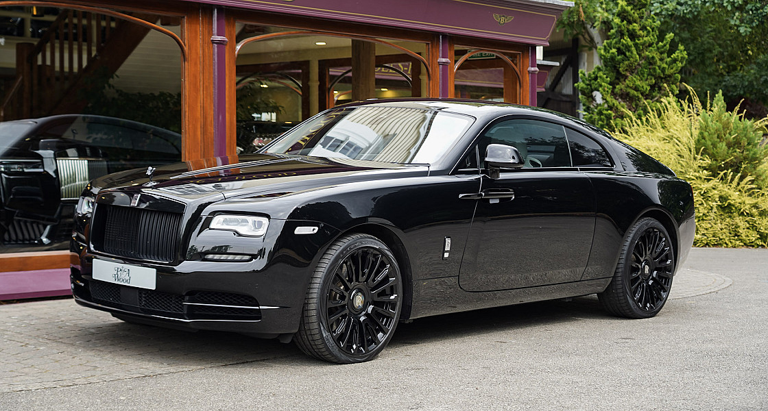 Rolls-Royce Wraith - Diamond Bla...